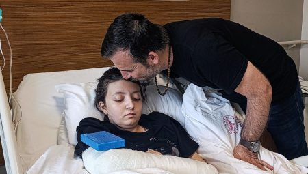 12’nci kattan düşüp ‘mucizevi şekilde’ kurtulan Ecrin, hayatını uygunluğa adayacak