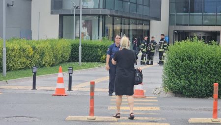 Kayseri’de AVM’ye ‘canlı bomba’ ihbarı yapan 13 yaşındaki çocuk yakalandı