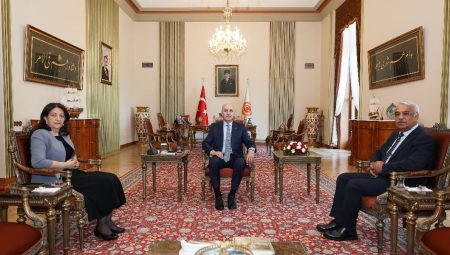 Numan Kurtulmuş, İmralı Heyeti ile görüştü: Yasal düzenlemeler konuşuldu